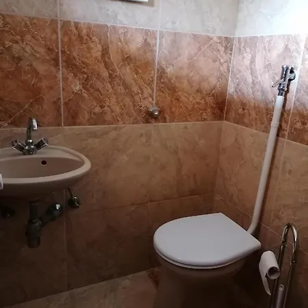 Balazs Vendeghaz Apartment *